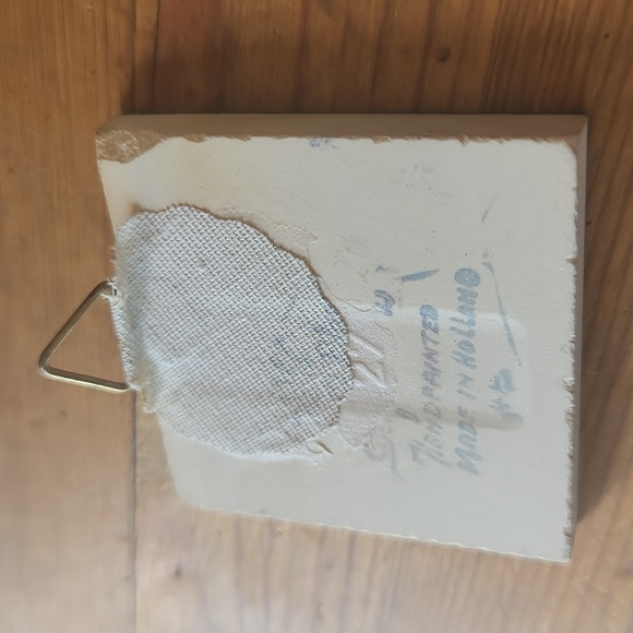 Delft Blue Hand Painted Hanging Tile 1 7/8" Set of 2 *Crazing Small chip… - Picture 4 of 6